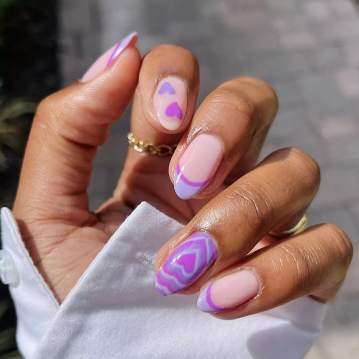 Psychedelic pink and purple Valentine’s manicure