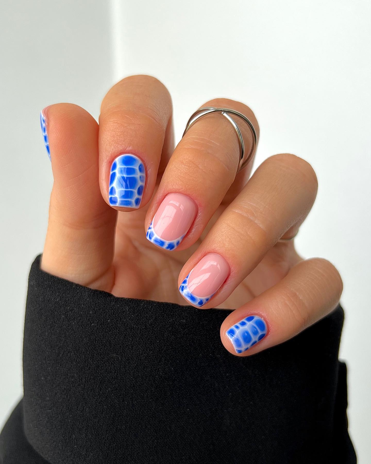 Blue croc print nails