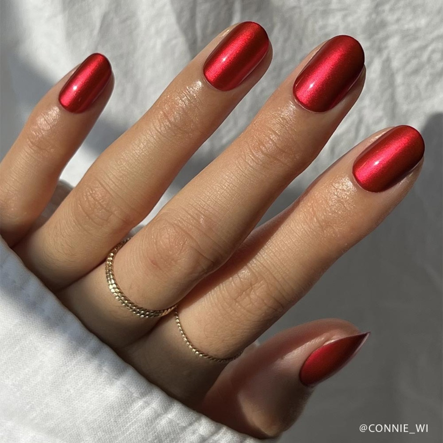 simple short glazed red nails