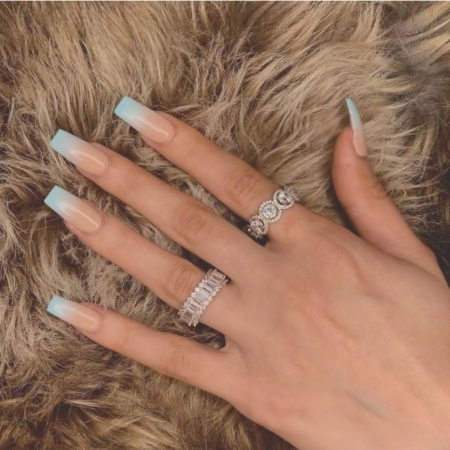 15+ Elegant Blue Nail Art Ideas for Every Occasion 1 Sky Blue Ombre